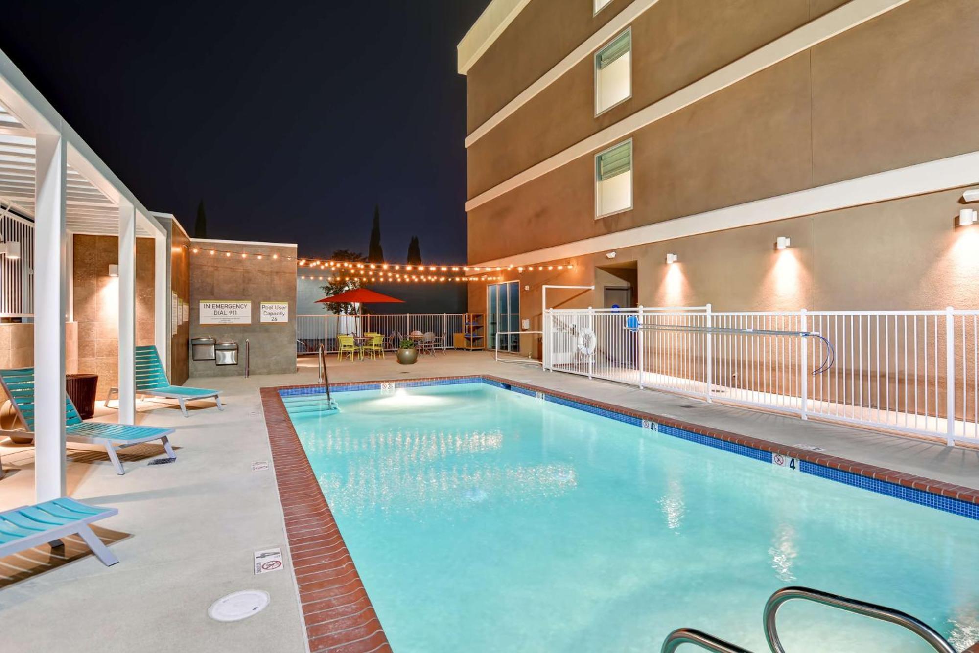 Home2 Suites Azusa Bagian luar foto